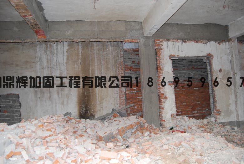 噴油耳機 建模渲染(圖1)